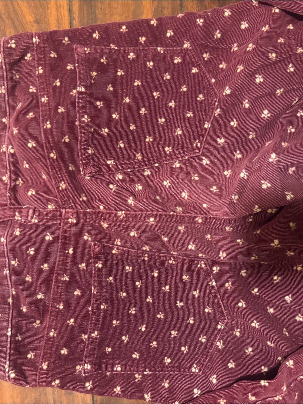 Anthropologie Maroon Wide-Leg Corduroy Jeans with Light Motif - Picture 6 of 11